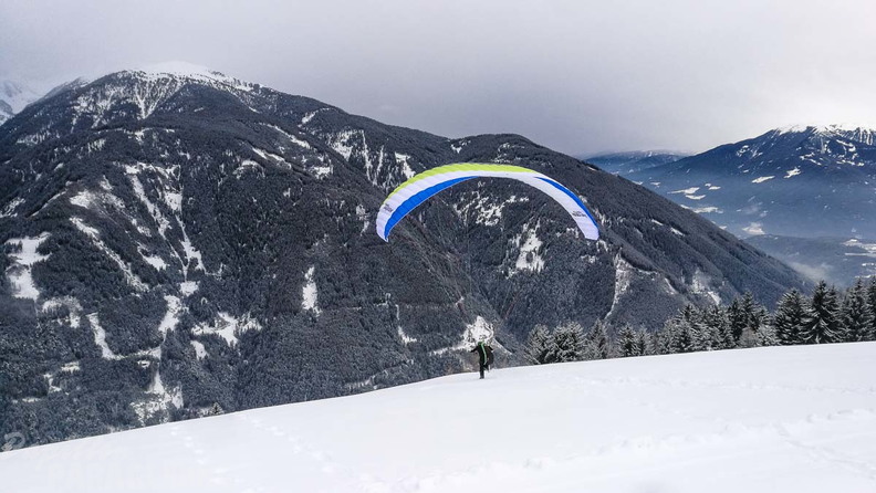 DH7.18 Paragliding-134