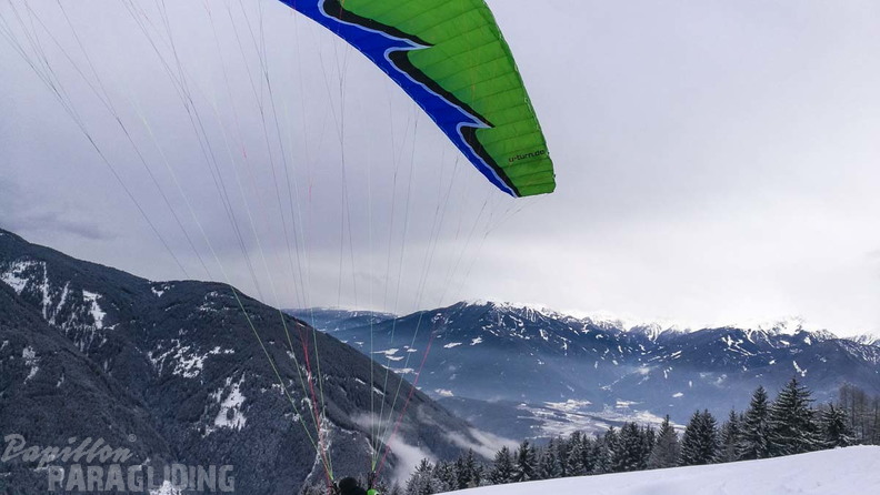 DH7.18 Paragliding-139