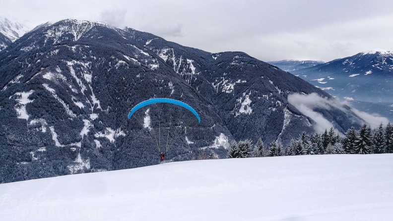 DH7.18 Paragliding-146