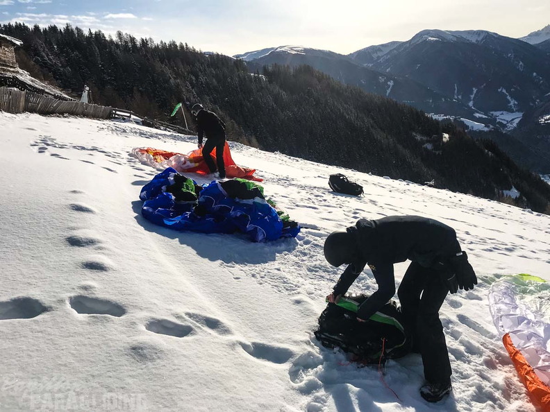 DH7.18 Paragliding-154