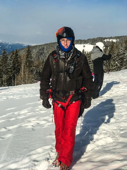 DH7.18 Paragliding-172