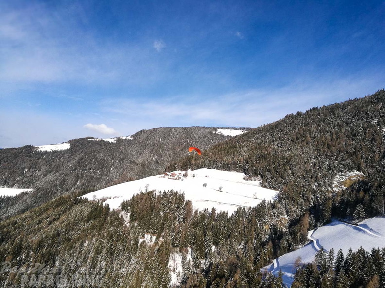 DH7.18 Paragliding-185