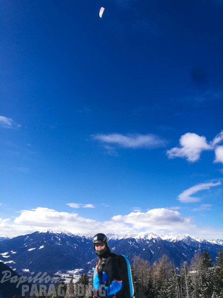 DH7.18 Paragliding-207