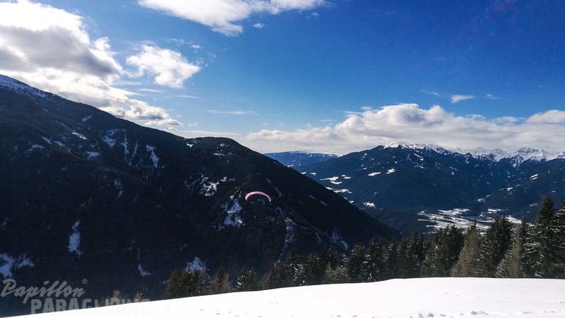 DH7.18 Paragliding-217