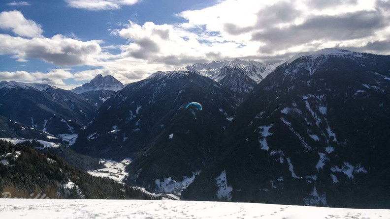 DH7.18 Paragliding-243