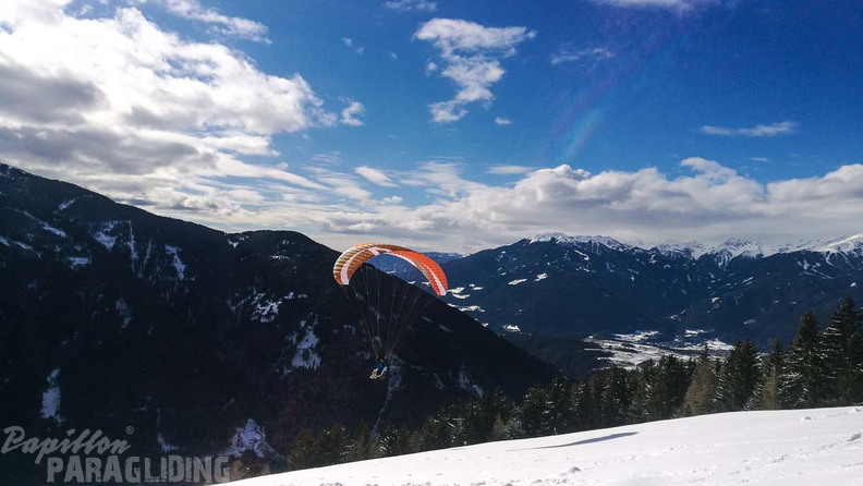 DH7.18 Paragliding-245