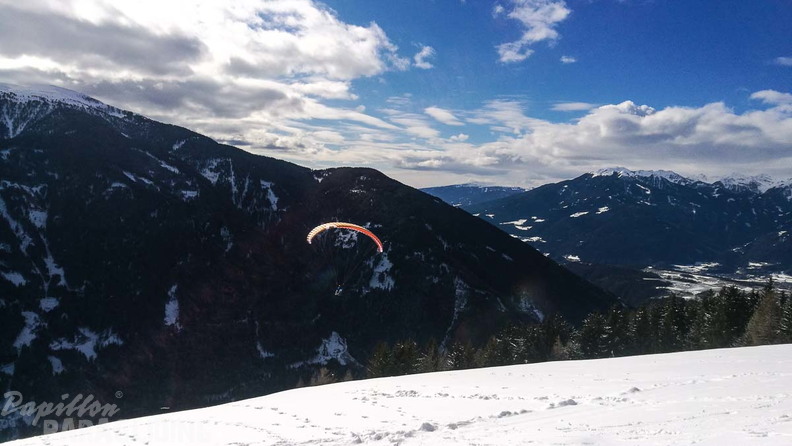 DH7.18 Paragliding-246
