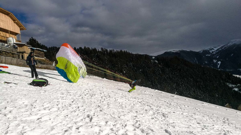 DH7.18 Paragliding-264