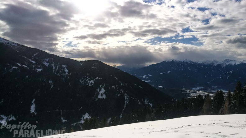 DH7.18 Paragliding-279