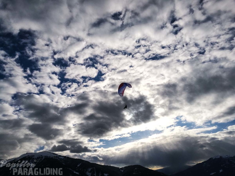 DH7.18 Paragliding-286