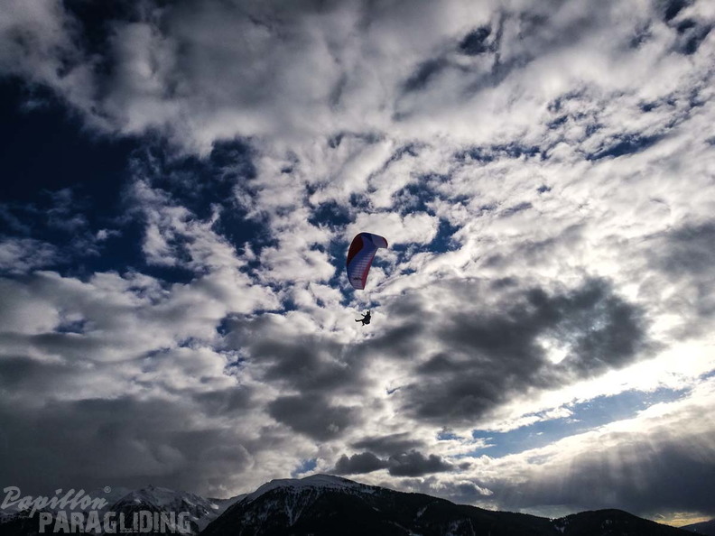 DH7.18 Paragliding-287