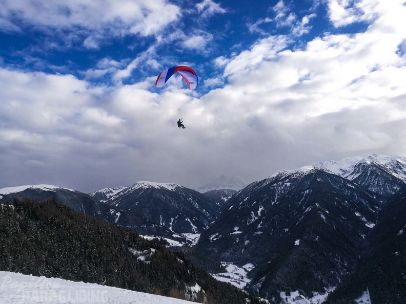 DH7.18 Paragliding-294