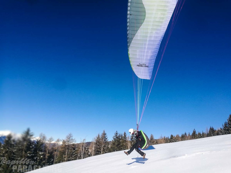 DH7.18 Paragliding-308