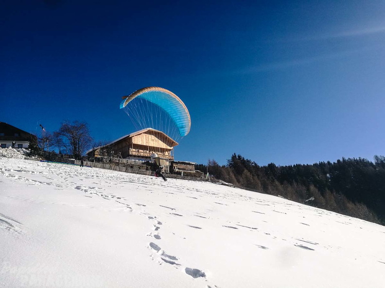 DH7.18 Paragliding-314