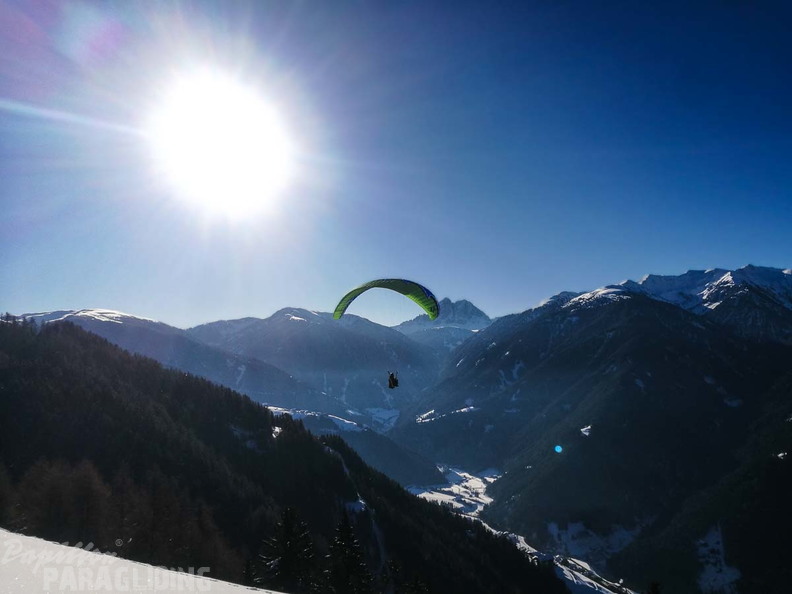DH7.18 Paragliding-323