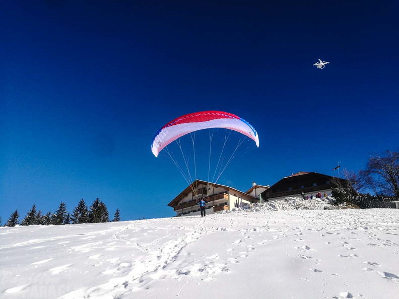 DH7.18 Paragliding-328