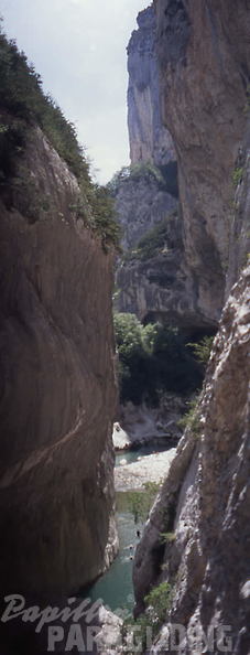 2003 St Andre Paragliding 032