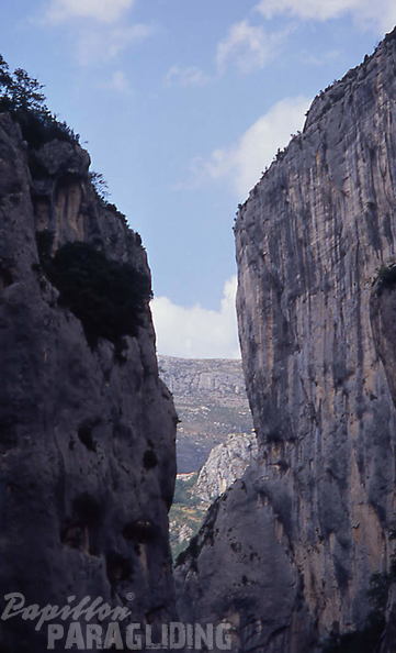 2003 St Andre Paragliding 033