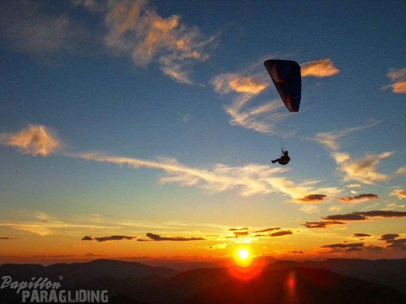 St Andre Paragliding-165