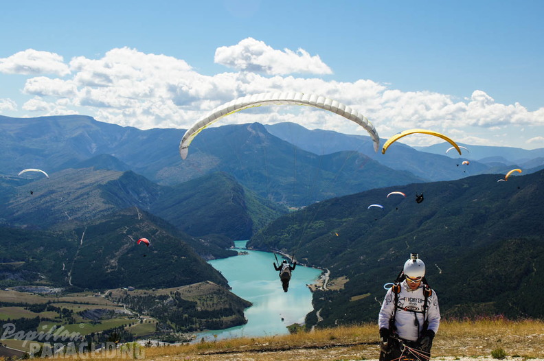 St Andre Paragliding-200
