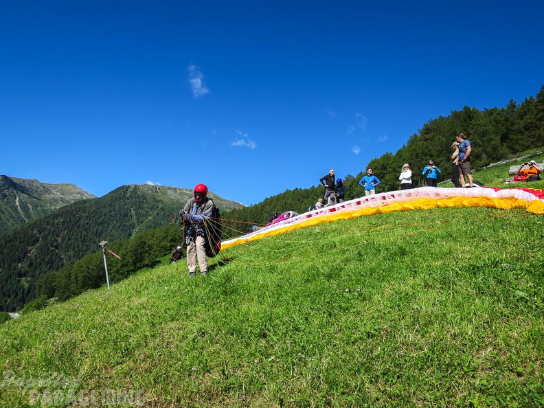FWA26.16-Watles-Paragliding-1306.jpg