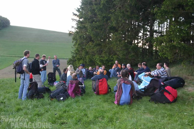 2007 ES8.07 Gleitschirm Sauerland 008