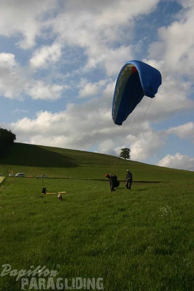 2007 ES8.07 Gleitschirm Sauerland 018