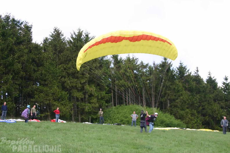 2007 ES8.07 Gleitschirm Sauerland 067