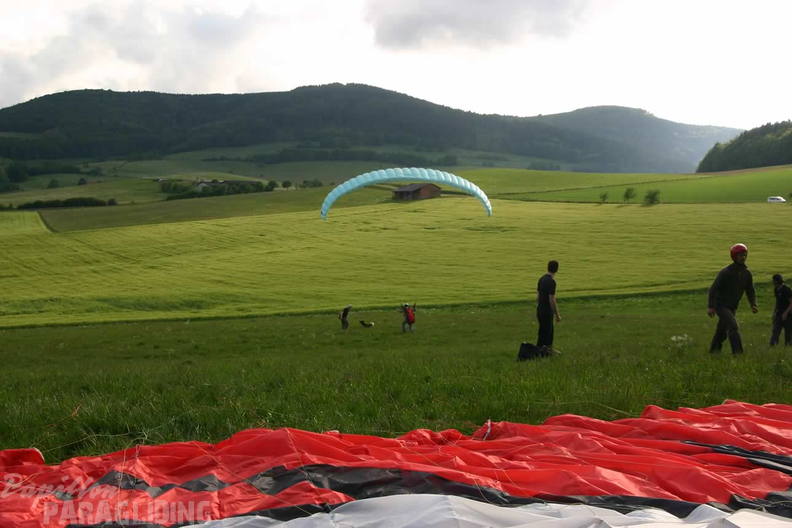 2007 ES8.07 Gleitschirm Sauerland 075
