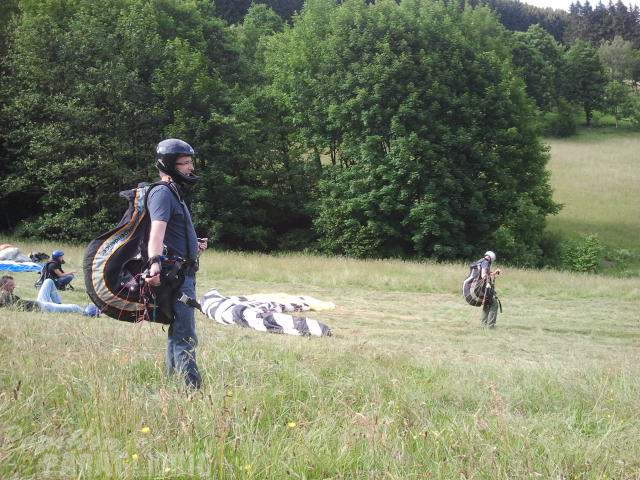 2012 ES-EW12.26 Gleitschirmfliegen 006