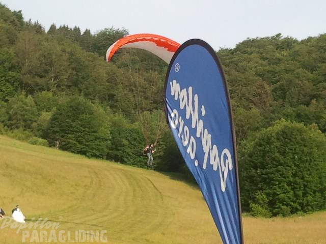 2012 ES-EW12.26 Gleitschirmfliegen 043