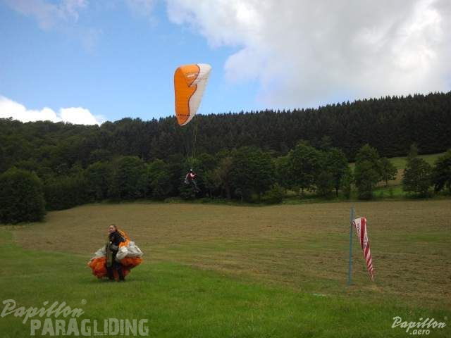 2012_ES.30.12_Paragliding_086.jpg