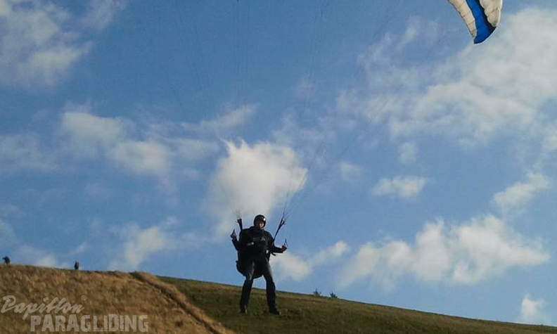 2012 ES.36.12 Paragliding 010