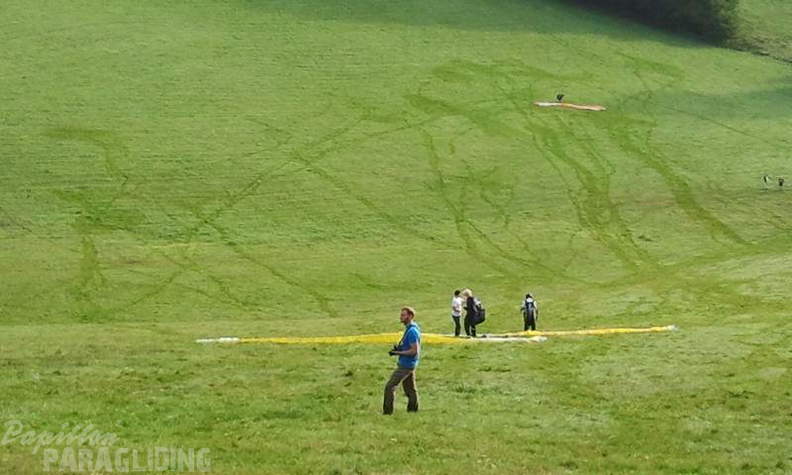 2012 ES.36.12 Paragliding 075