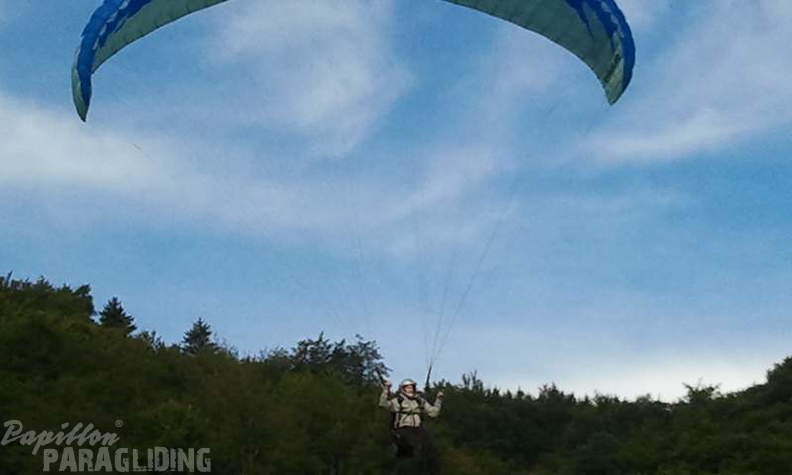 2012 ES.36.12 Paragliding 086