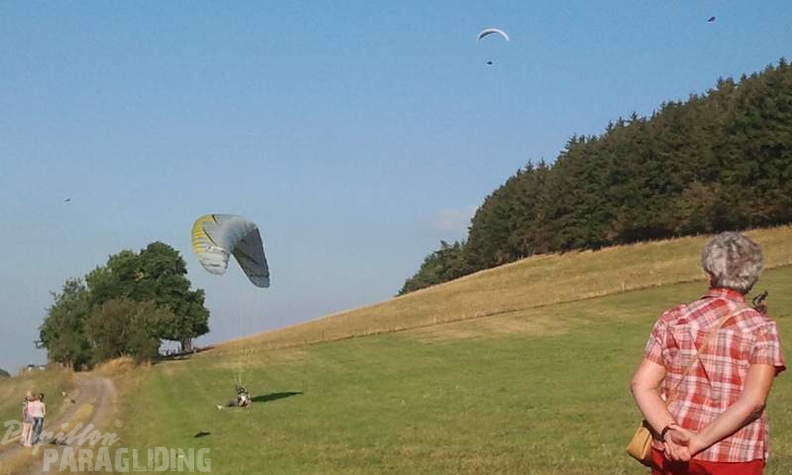 2012 ES.37.12 Paragliding 006