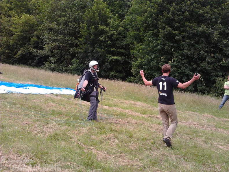 2012 ES27.12 Gleitschirmfliegen 006