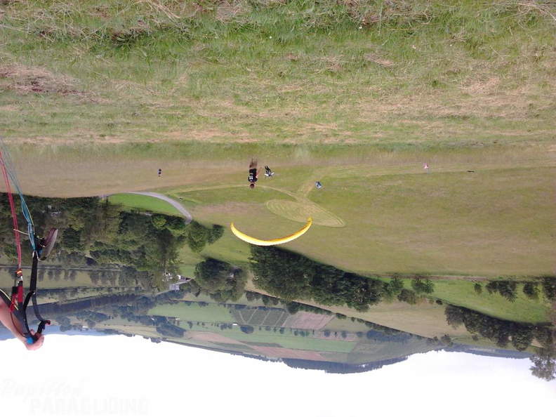 2012 ES27.12 Gleitschirmfliegen 021