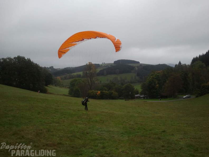 2012 ES41.12 Gleitschirmfliegen 025