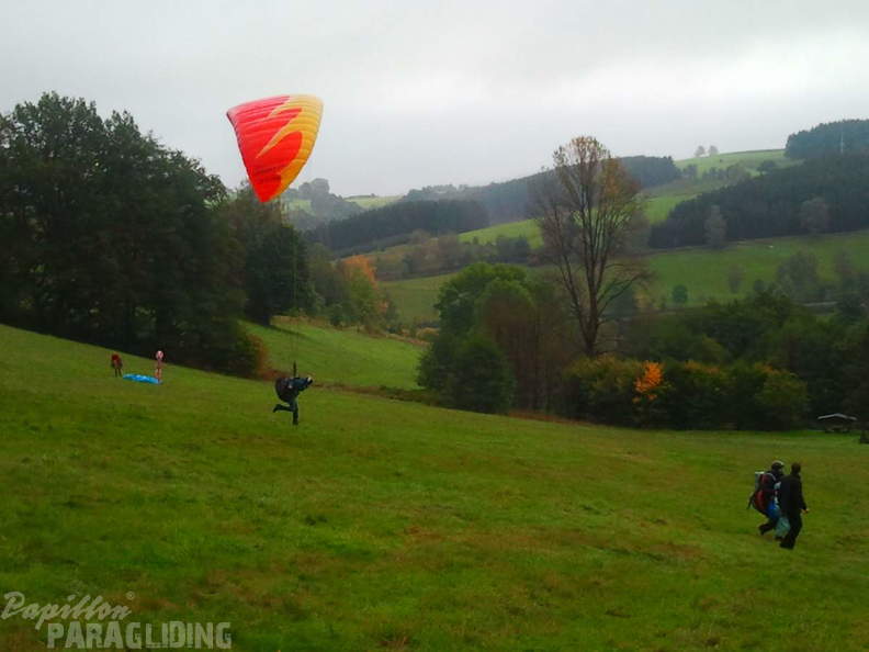 2012 ES41.12 Gleitschirmfliegen 032