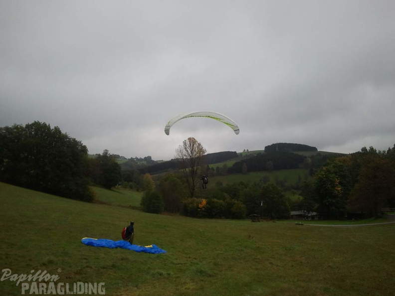 2012 ES41.12 Gleitschirmfliegen 042