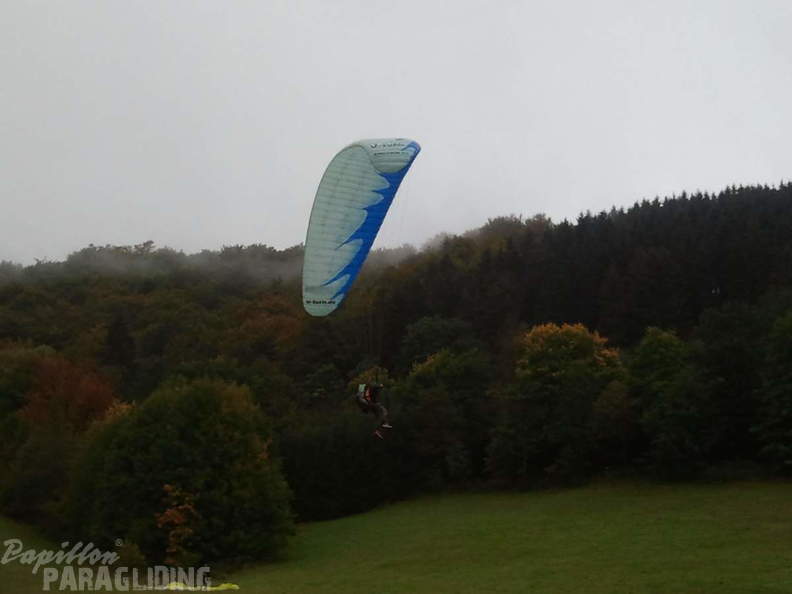 2012 ES41.12 Gleitschirmfliegen 043