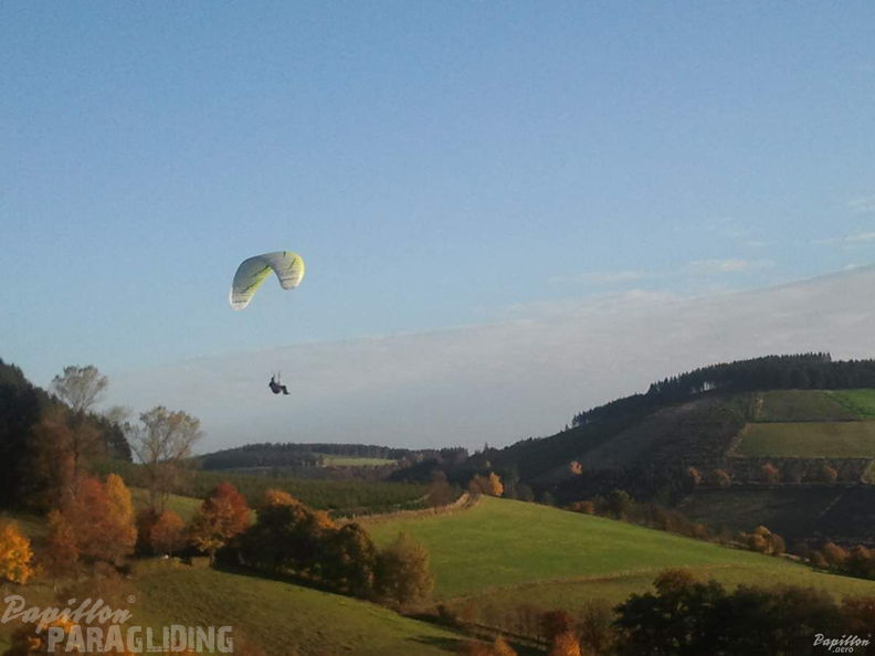 2012 ES43.12 Gleitschirmfliegen 013