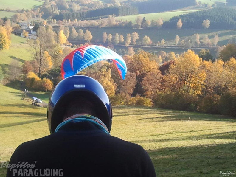 2012 ES43.12 Gleitschirmfliegen 028