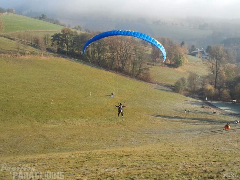 2012 ES44.12 Gleitschirmfliegen 023