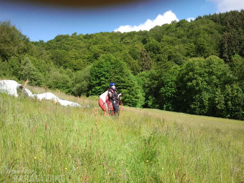 2012 ES EW24.12 Paragliding 025