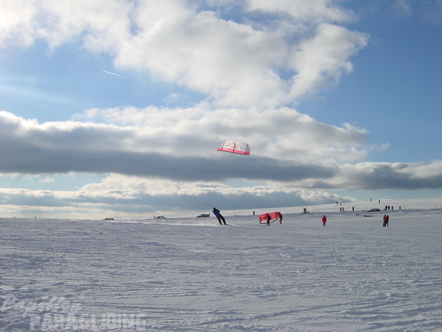 2004 Snowkiting Wasserkuppe 021