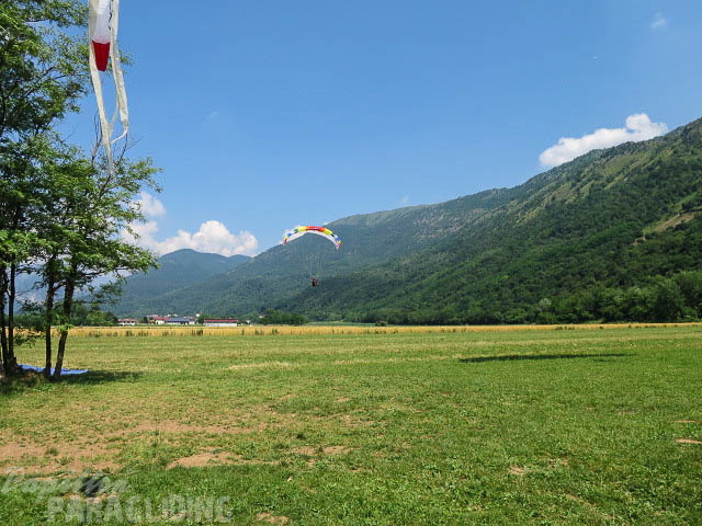 AT27 15 Paragliding-1010