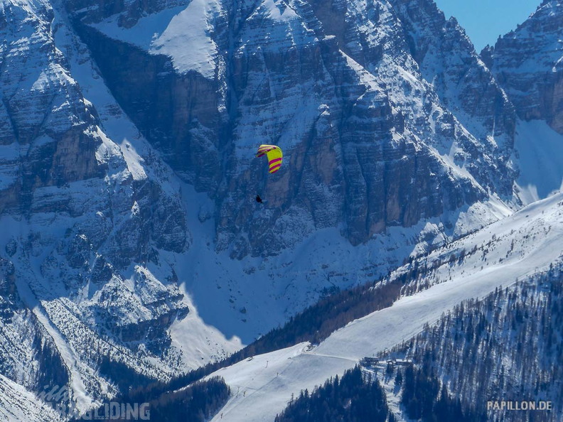 AS13.19 Paragliding-134
