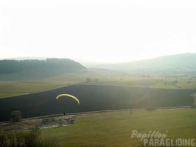 2004 K05.04 Wasserkuppe Gleitschirm 122